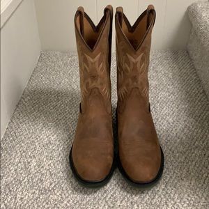 ariat maverick work boots